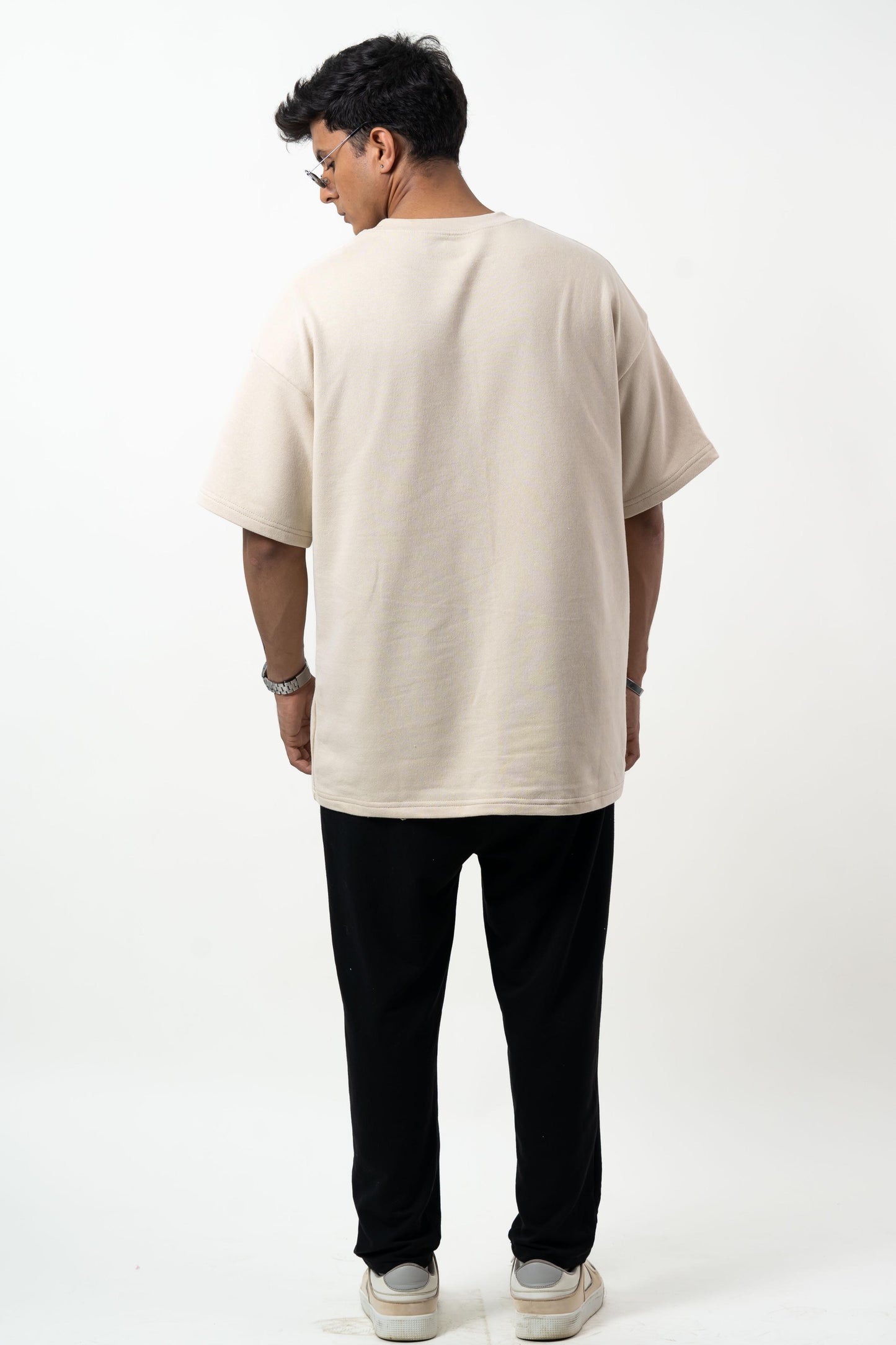 CREAM OVERSIZED T-SHIRT